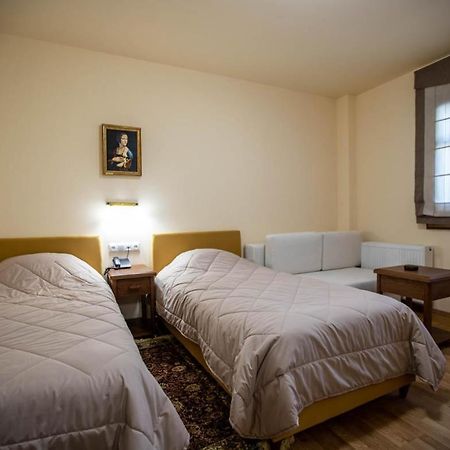 Rentinia Inn Rendína Kültér fotó